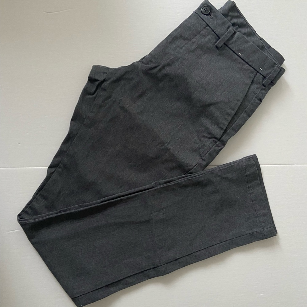 Uniqlo slim fit stretch pants - very close to new, only one time worn.